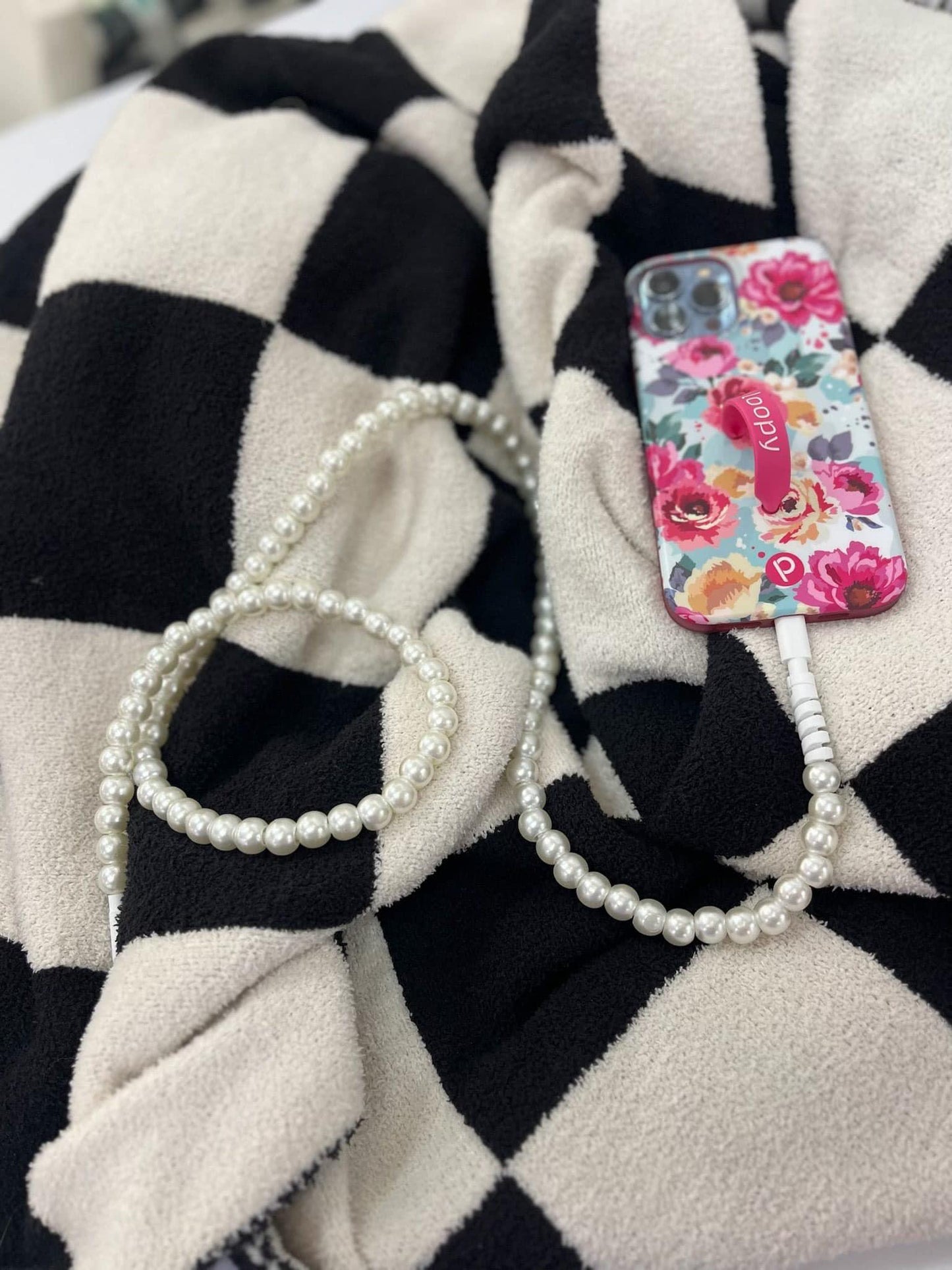 Pearl Beaded iPhone C-Type Chargers