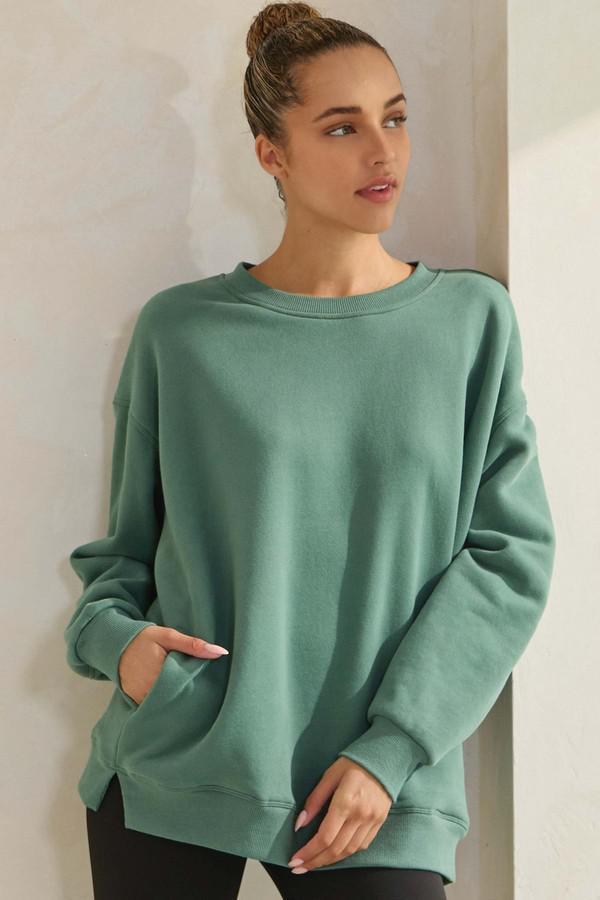 Cozy Fleece Oversized Sweatshirt by Yelete